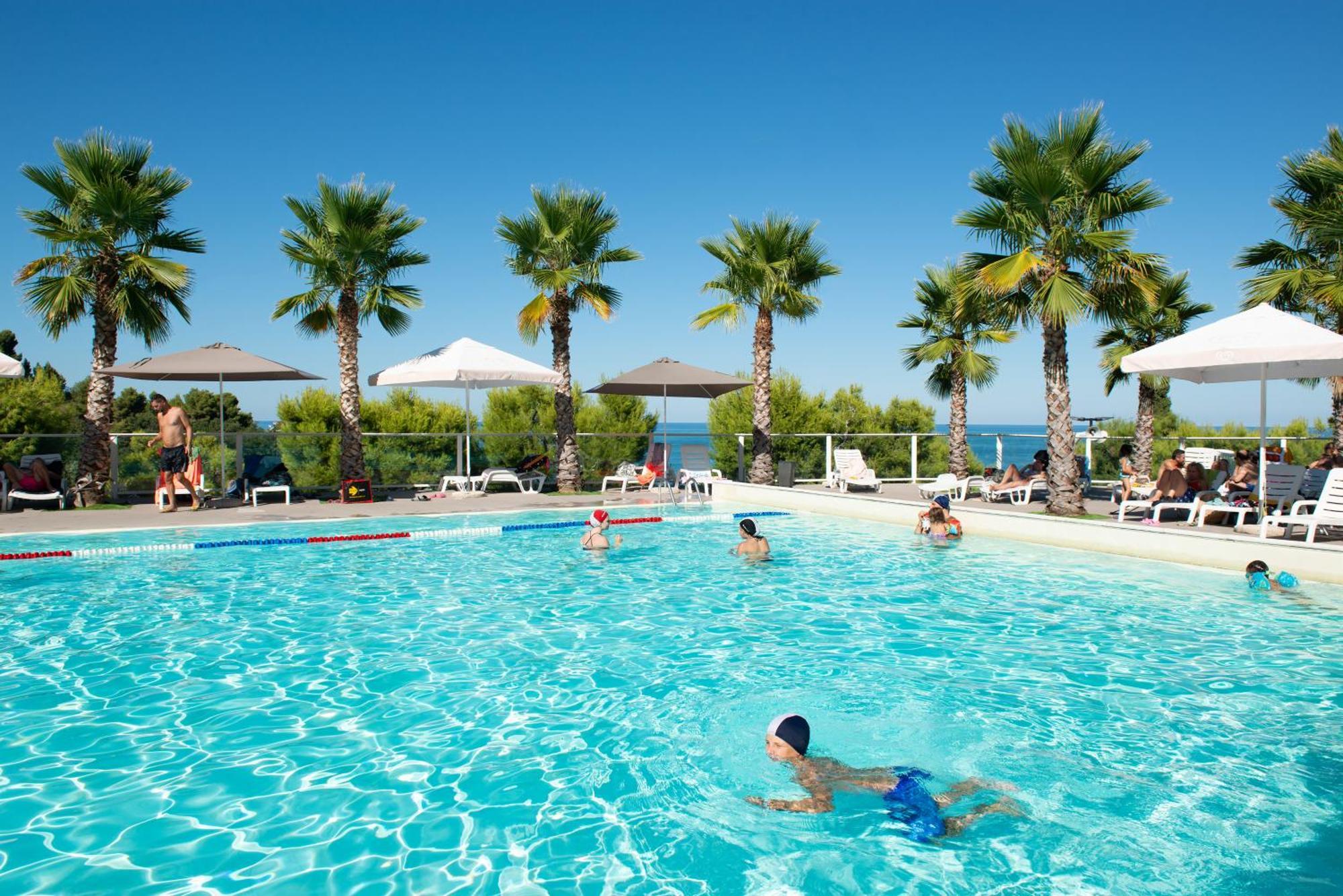 Centro Vacanze Mirage Torre di Palme Exteriér fotografie